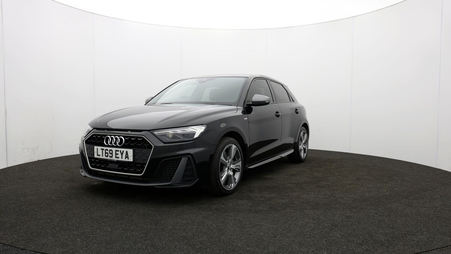 Used Audi A1 for sale - 76811420: Photo 54