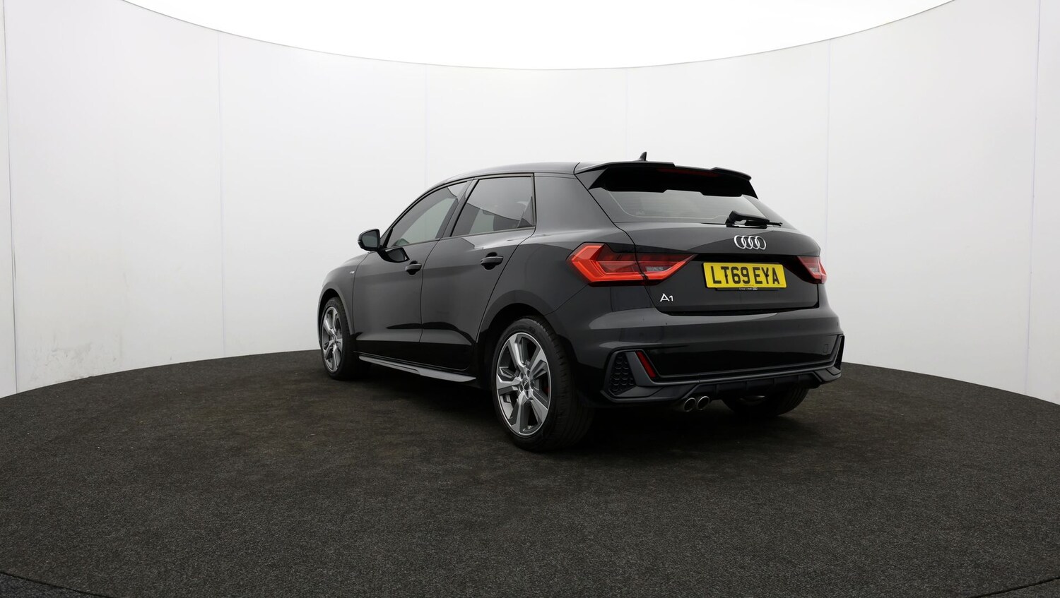 Used Audi A1 for sale - 76811420: Photo 73