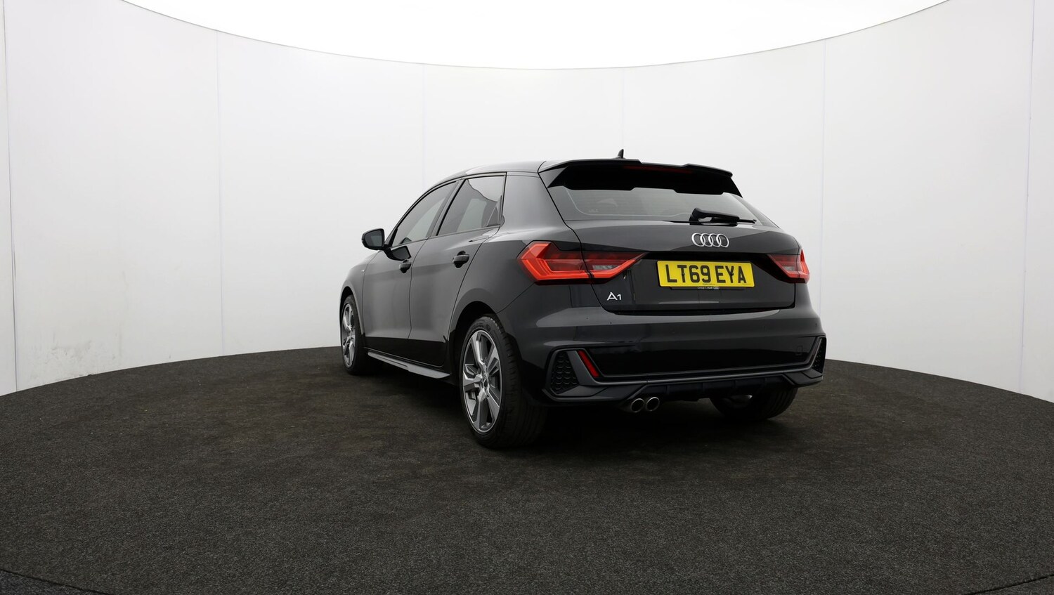 Used Audi A1 for sale - 76811420: Photo 74