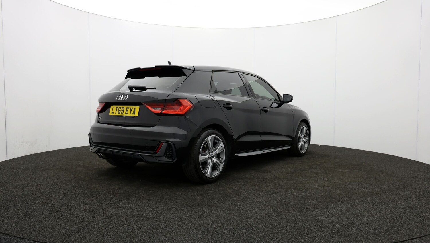 Used Audi A1 for sale - 76811420: Photo 77