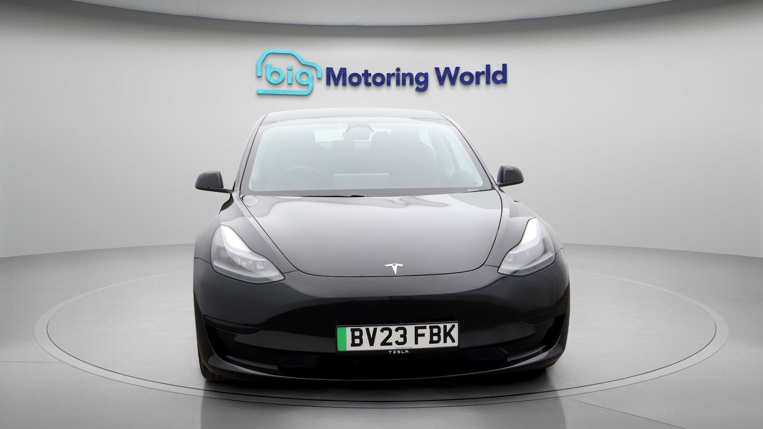 Used Tesla Model 3 2023 for sale - 77833986: Photo 2
