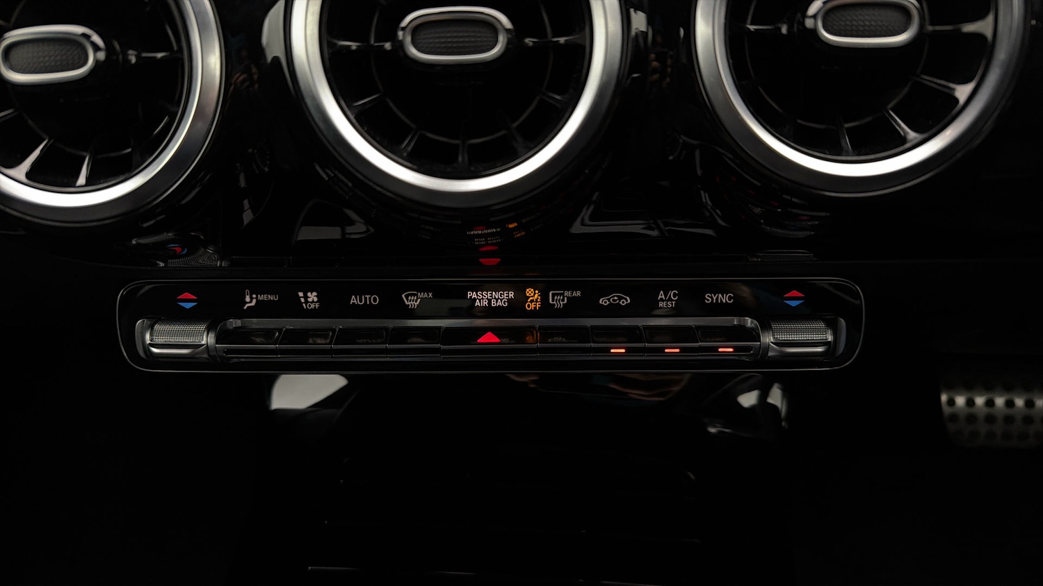 Used Mercedes-Benz A-Class 2020 for sale - 78053696: Photo 11