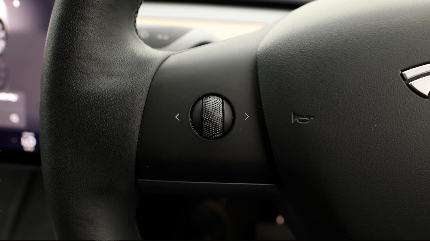 Used Tesla Model Y 2022 for sale - 77233664: Photo 24