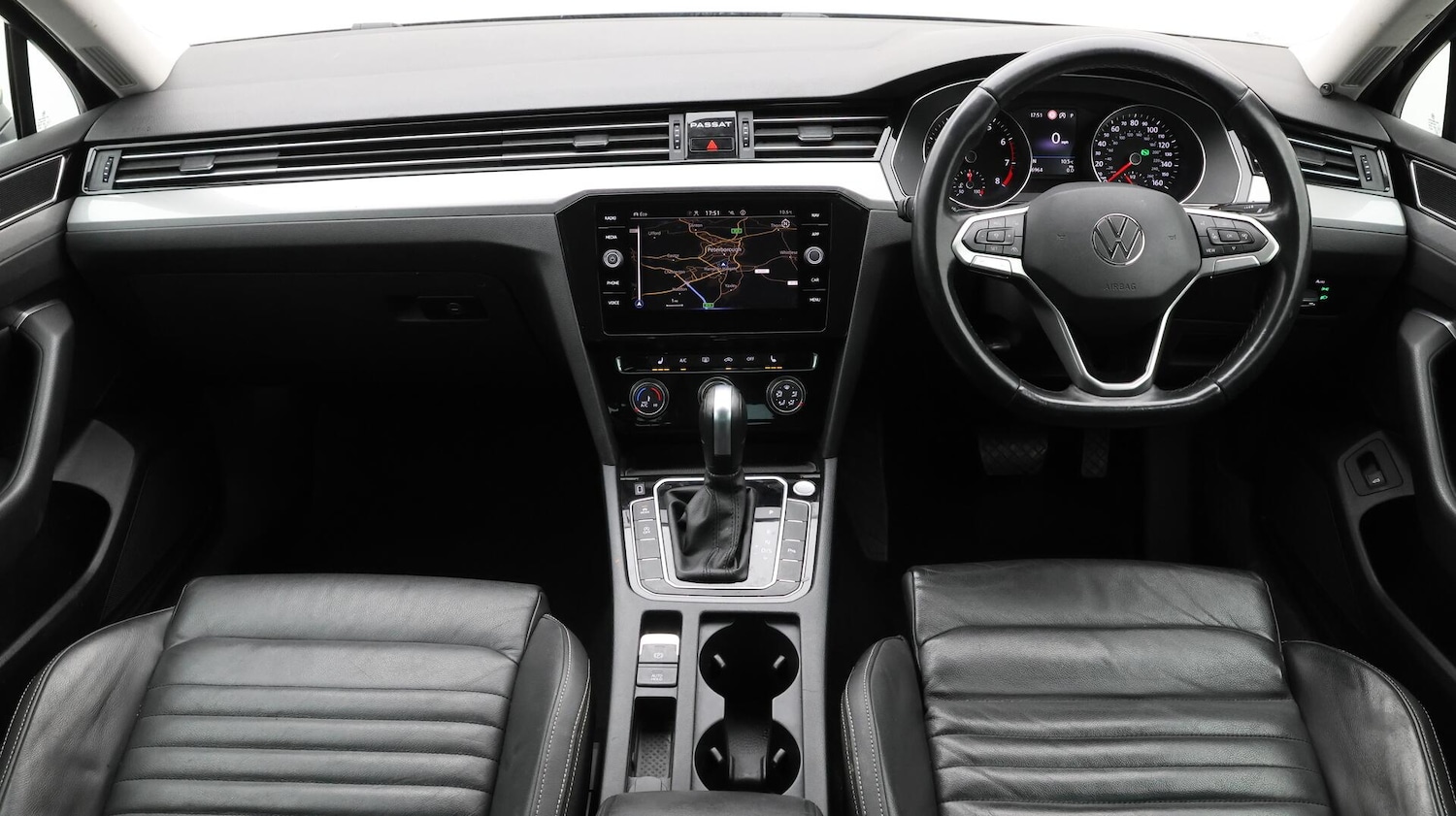 Used Volkswagen Passat 2022 for sale - 76634208: Photo 14