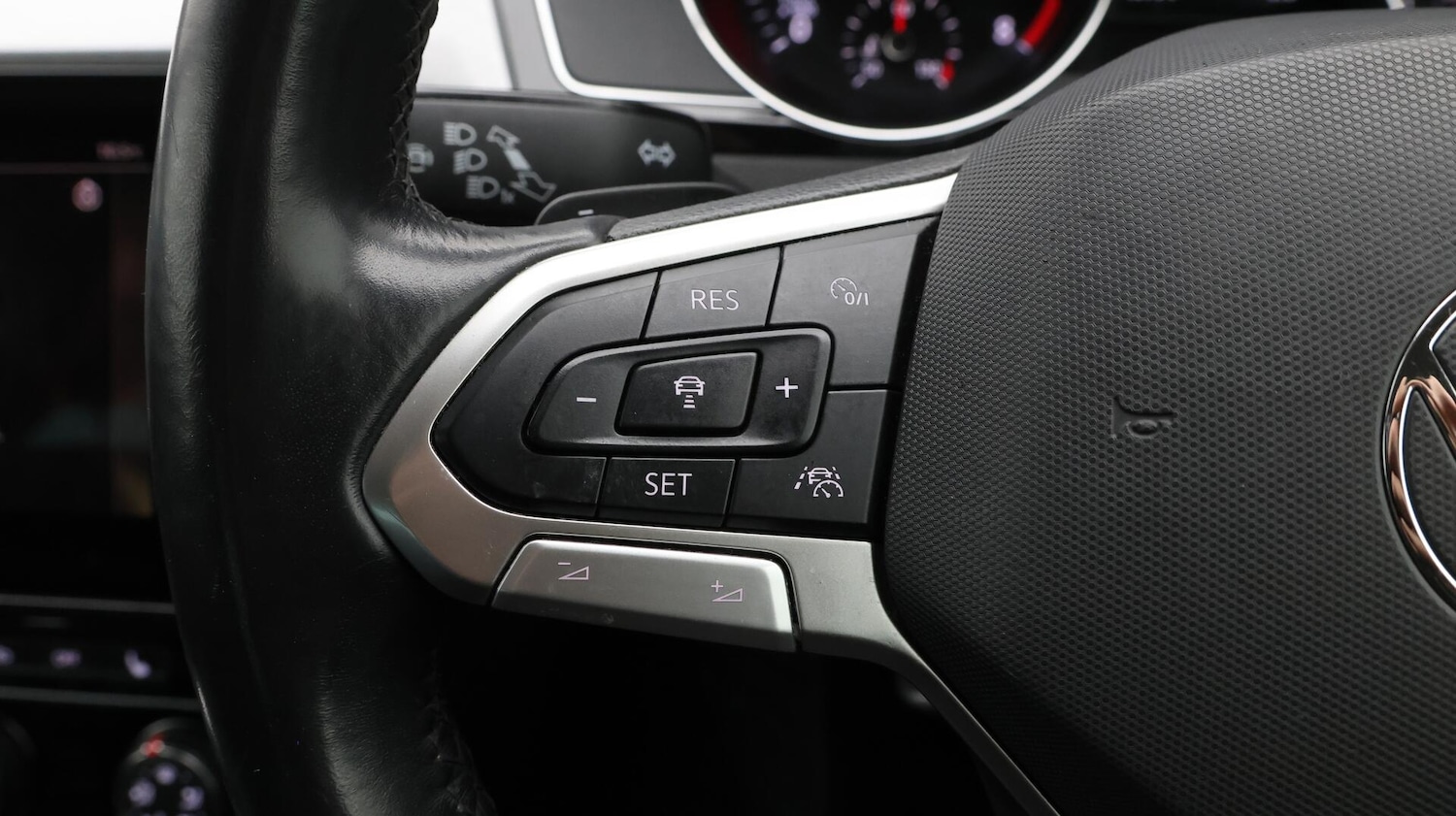 Used Volkswagen Passat 2022 for sale - 76634208: Photo 24