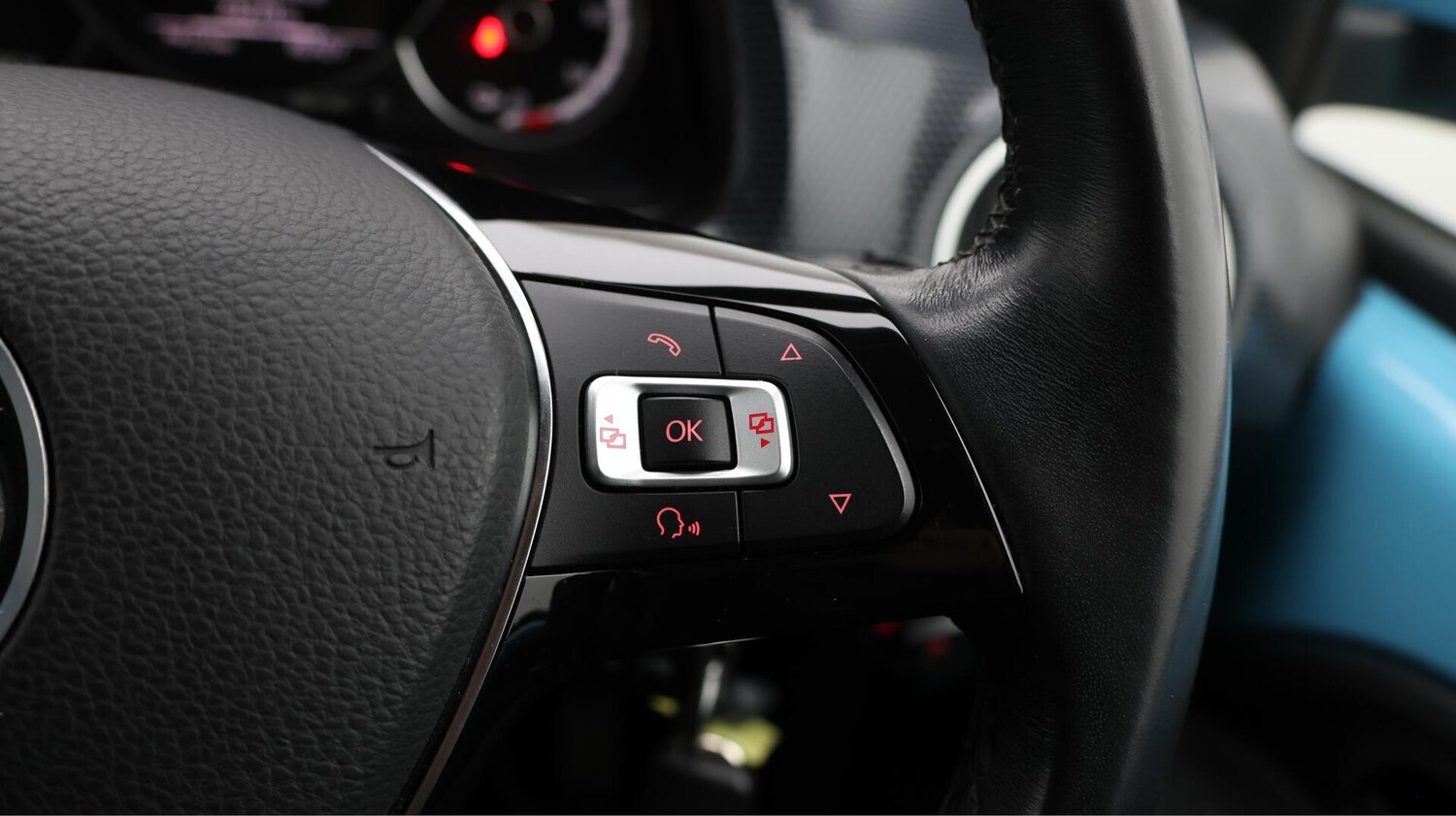 Used Volkswagen up! for sale - 76735233: Photo 25