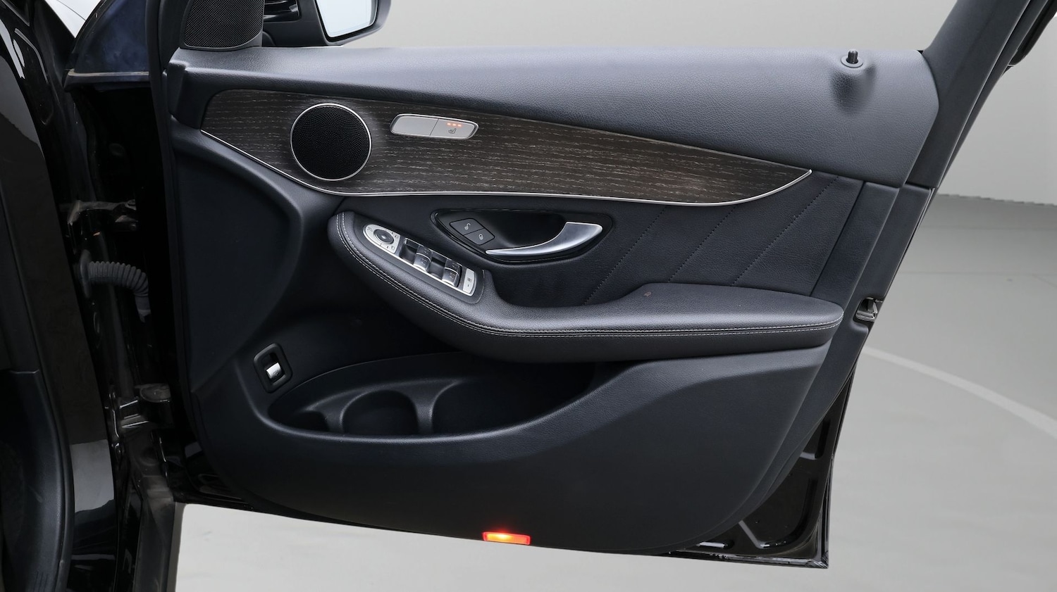 Used Mercedes-Benz GLC 2019 for sale - 77337843: Photo 15