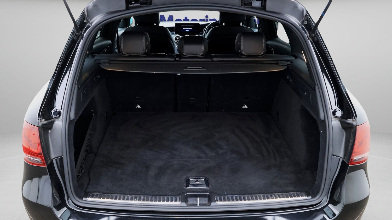 Used Mercedes-Benz GLC 2019 for sale - 77337843: Photo 17