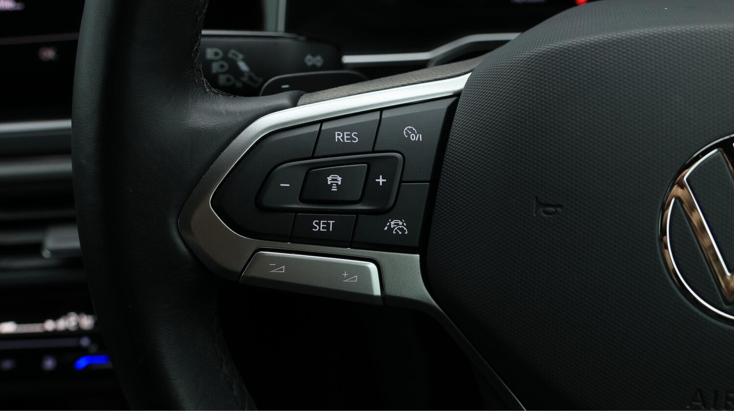 Used Volkswagen Polo 2022 for sale - 75977653: Photo 25