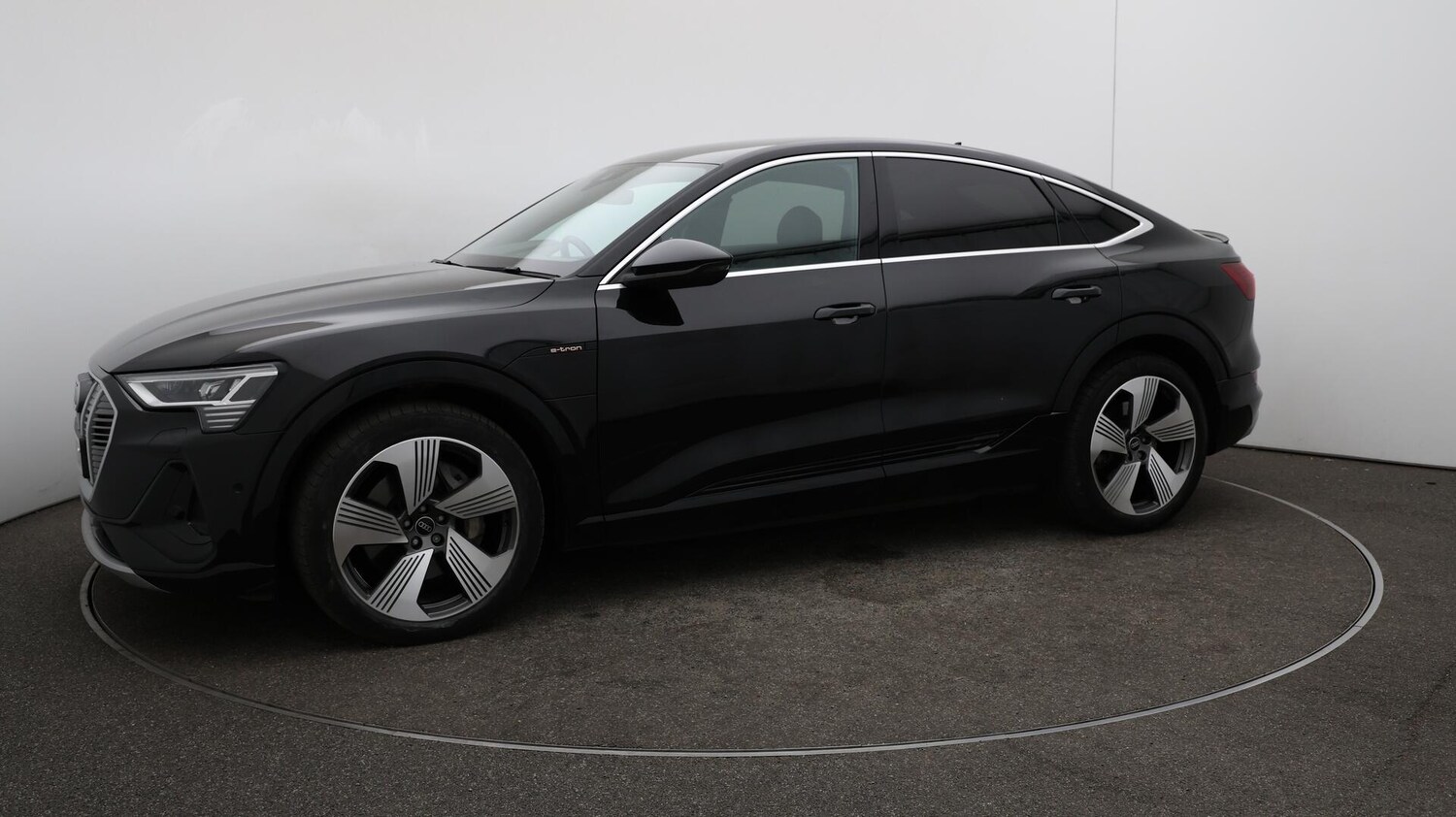 Used Audi e-tron 2022 for sale - 76060428: Photo 69