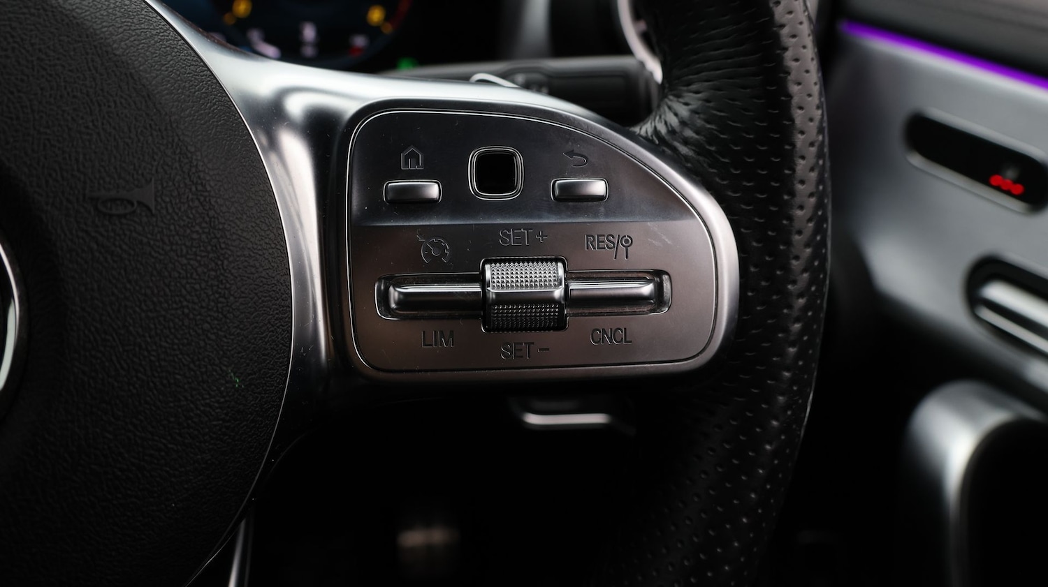 Used Mercedes-Benz CLA 2021 for sale - 77231537: Photo 25