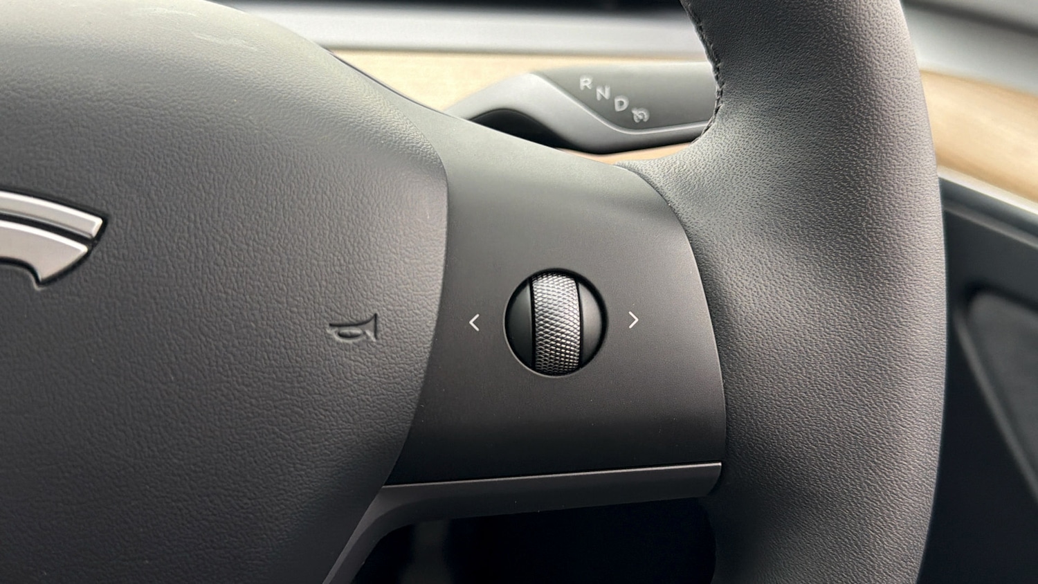 Used Tesla Model Y 2024 for sale - 77921481: Photo 22