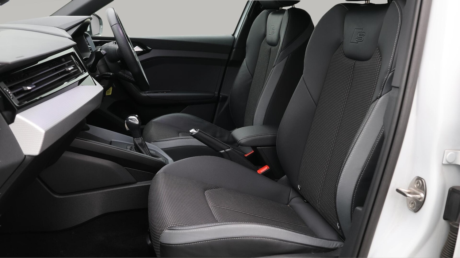 Used Audi A1 2023 for sale - 76689785: Photo 15