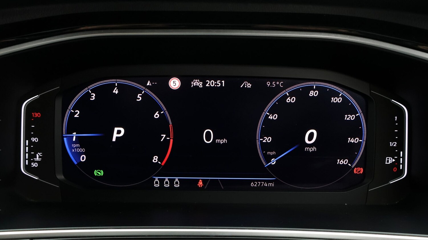 Used Volkswagen T-Roc 2022 for sale - 77220654: Photo 10