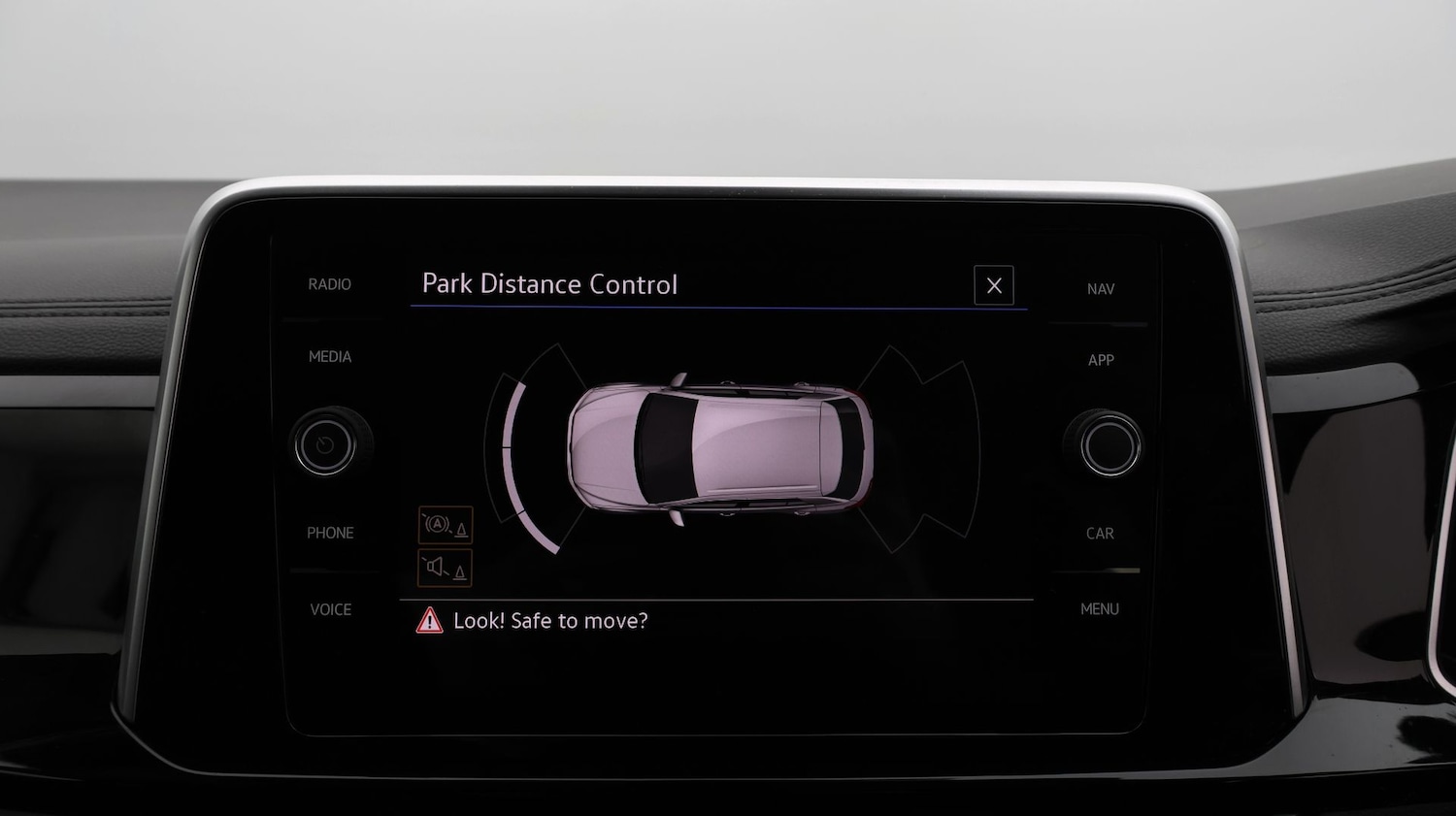 Used Volkswagen T-Roc 2022 for sale - 77220654: Photo 24