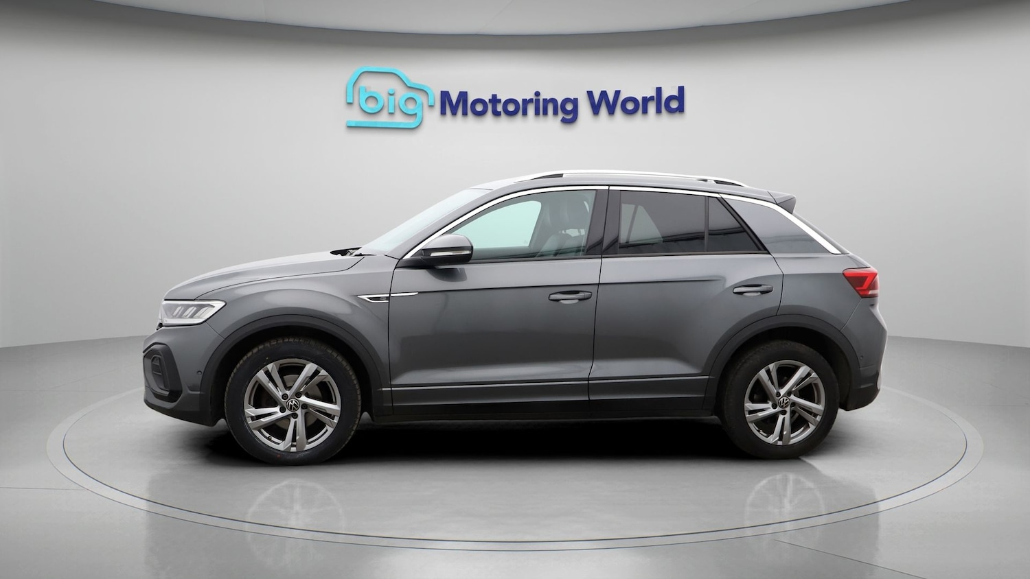 Used Volkswagen T-Roc 2022 for sale - 77220654: Photo 4