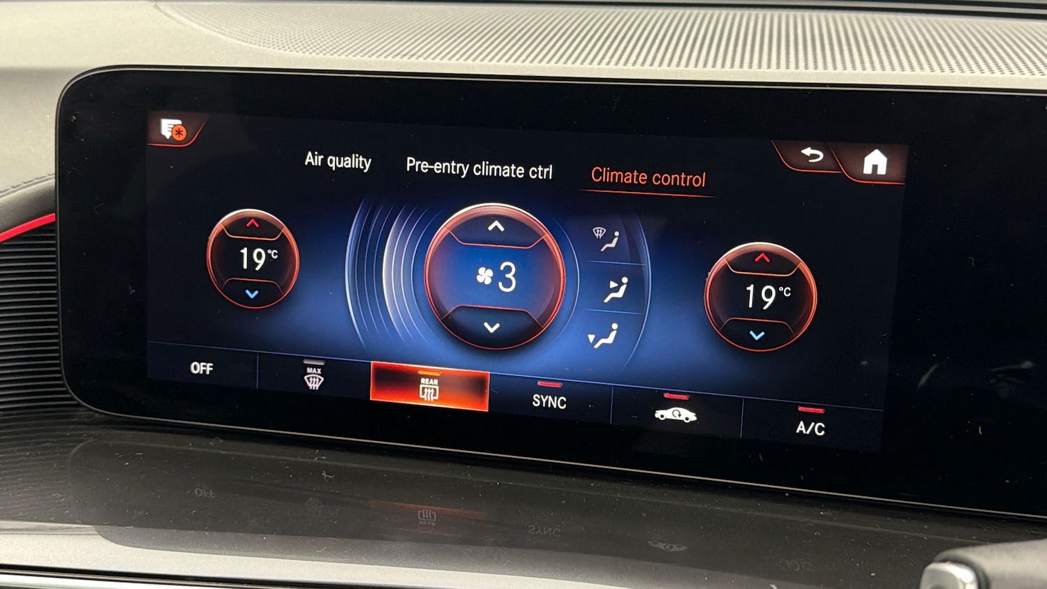 Used Mercedes-Benz EQC 2023 for sale - 78209689: Photo 11