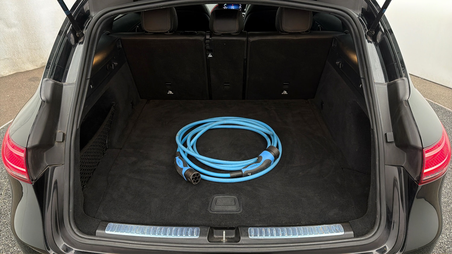 Used Mercedes-Benz EQC 2023 for sale - 78209689: Photo 16