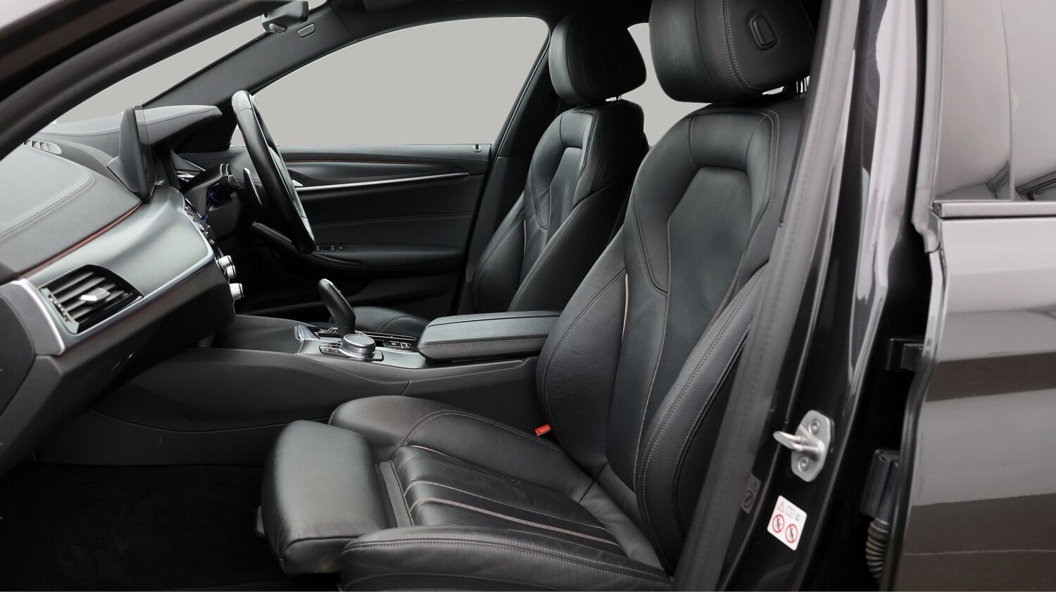 Used BMW 5 Series for sale - 77916297: Photo 14