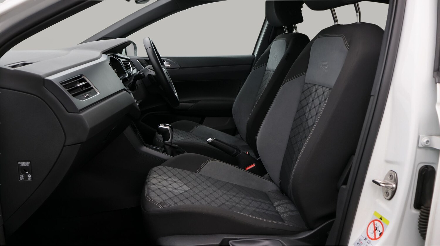 Used Volkswagen Polo 2022 for sale - 77650136: Photo 14