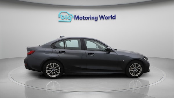 Used BMW 3 Series 2022 for sale - 76214289: Photo 9
