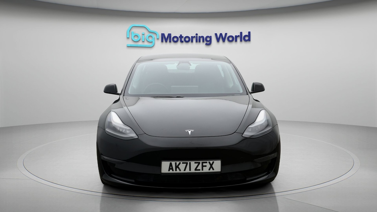 Used Tesla Model 3 2021 for sale - 77618734: Photo 2