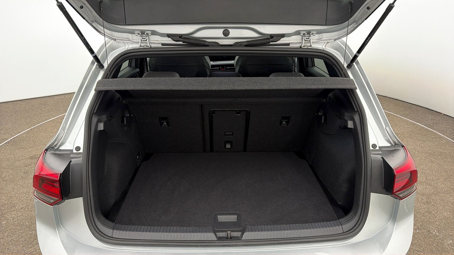 Used Volkswagen Golf 2024 for sale - 78121759: Photo 16