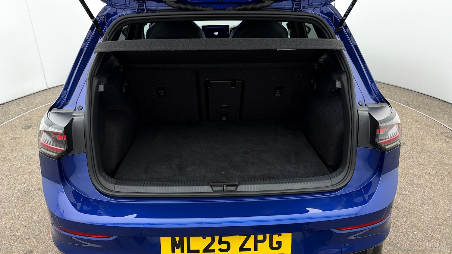 Used Volkswagen Golf 2025 for sale - 77973627: Photo 16