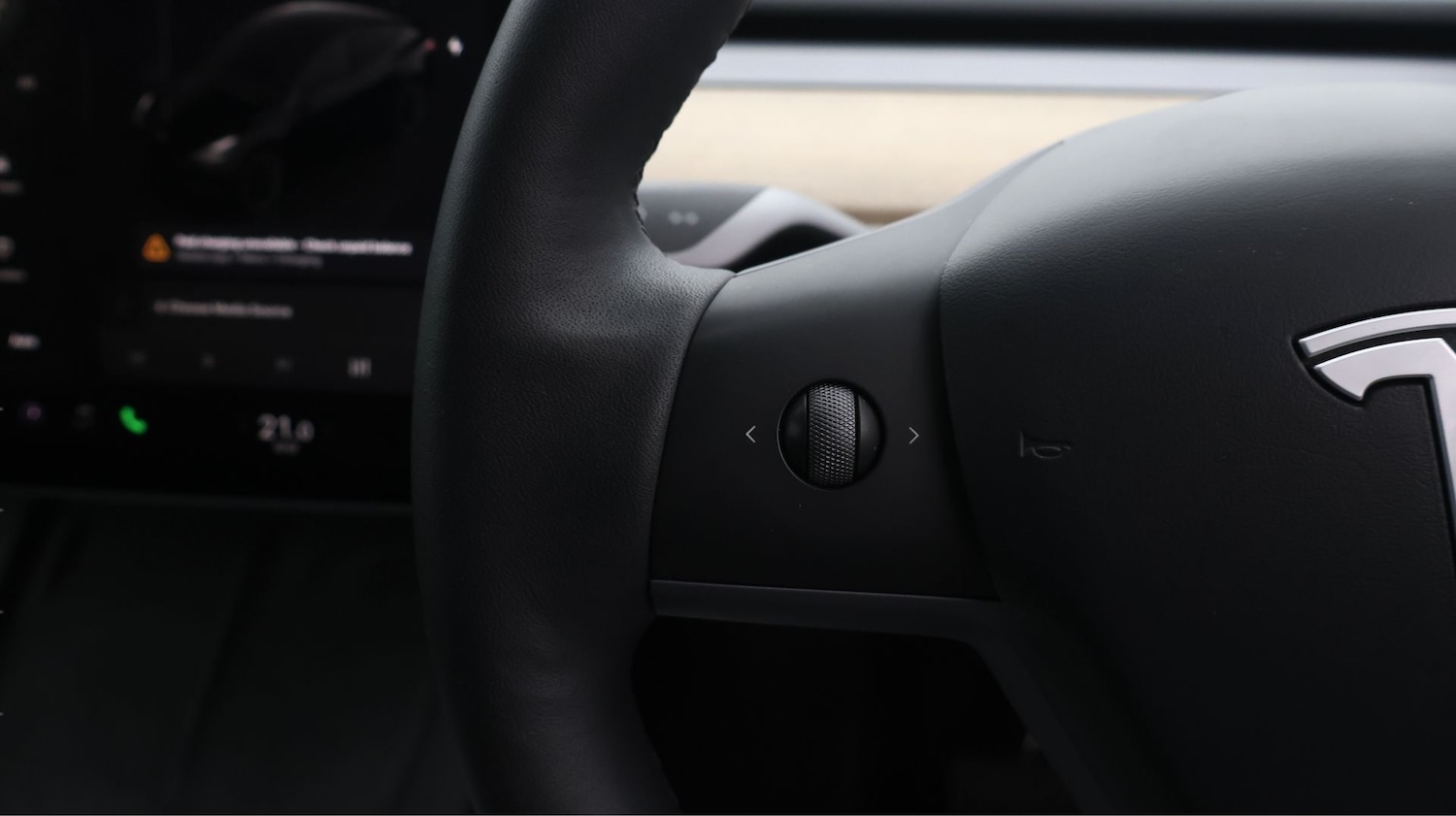 Used Tesla Model Y 2022 for sale - 77223138: Photo 23