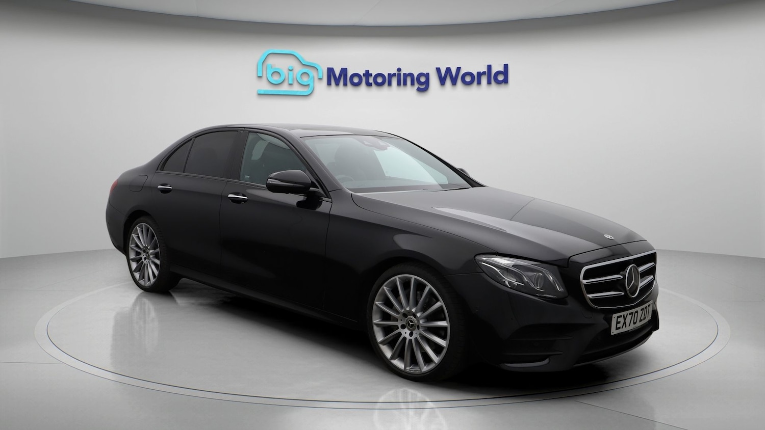 Used Mercedes-Benz E Class 2020 for sale - 76814364: Photo 2