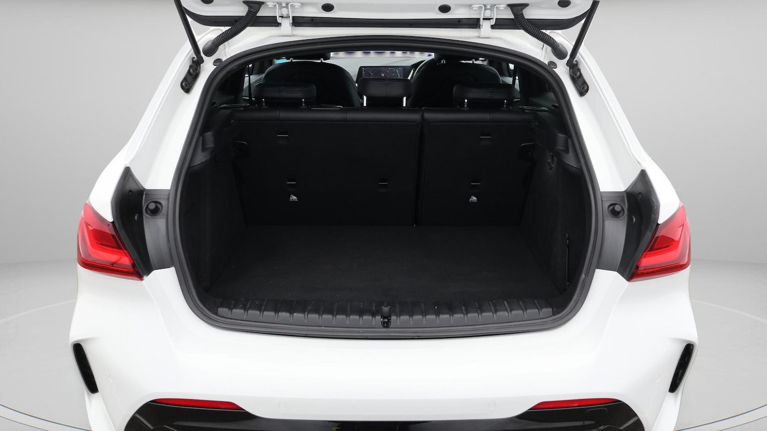 Used BMW 1 Series 2023 for sale - 76613015: Photo 18