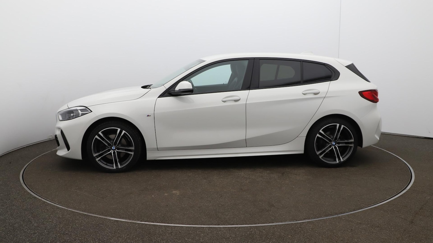 Used BMW 1 Series 2023 for sale - 76613015: Photo 67