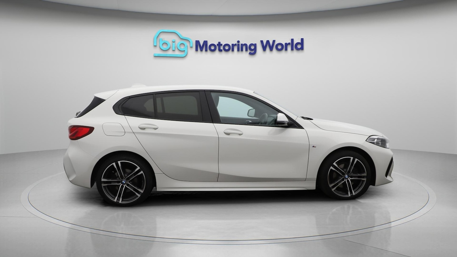 Used BMW 1 Series 2023 for sale - 76613015: Photo 9