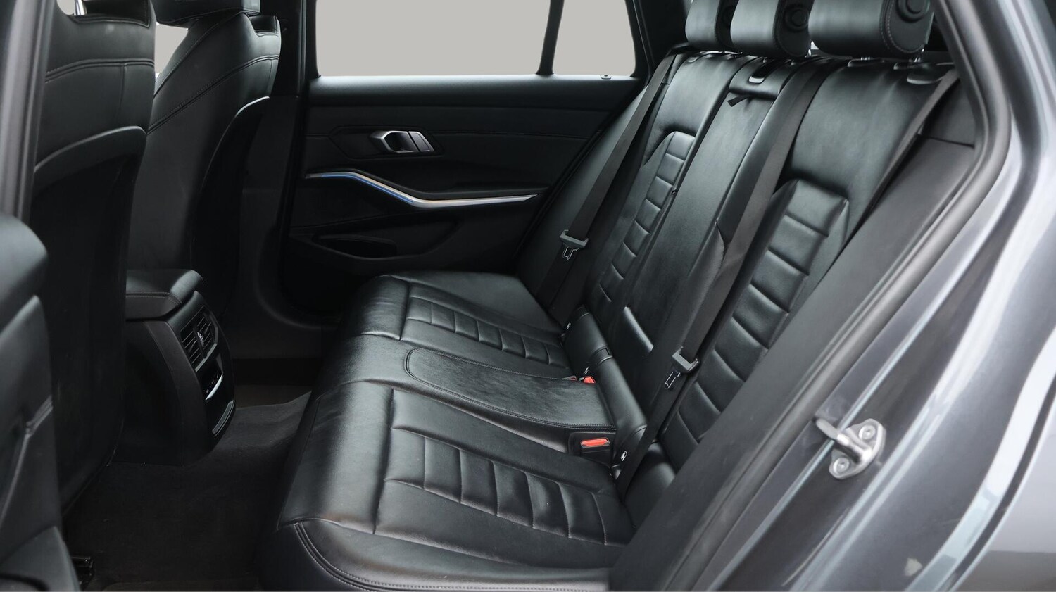 Used BMW 3 Series 2021 for sale - 76456917: Photo 17