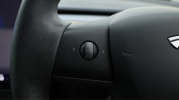 Used Tesla Model Y 2022 for sale - 75696639: Photo 23
