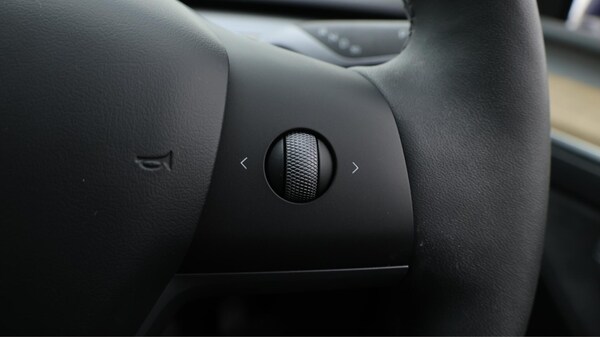 Used Tesla Model Y 2022 for sale - 75696639: Photo 24