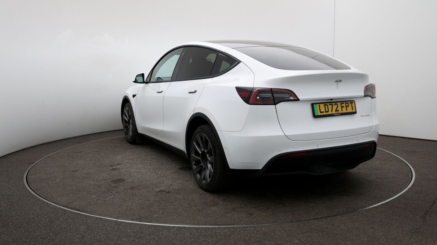 Used Tesla Model Y for sale - 76811406: Photo 54
