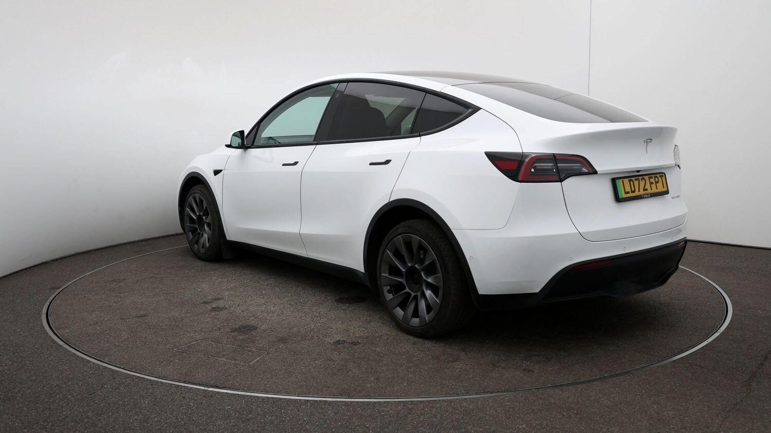 Used Tesla Model Y for sale - 76811406: Photo 55