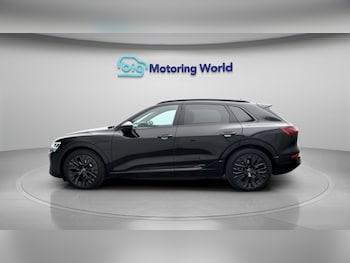 Used Audi Q8 e-tron 2023 for sale - 79340728: Photo