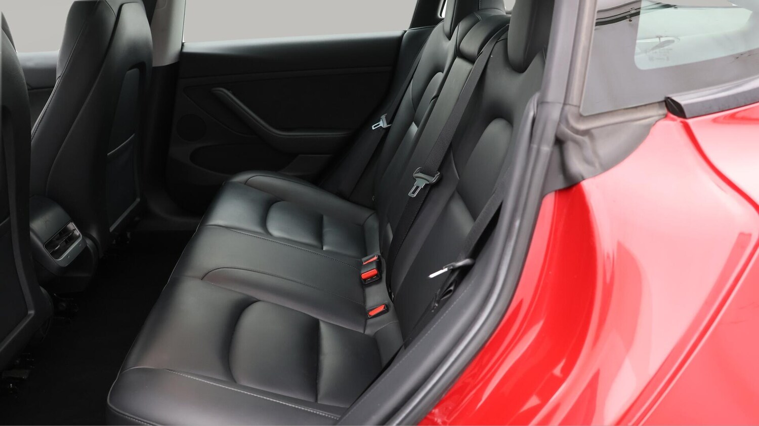 Used Tesla Model 3 2021 for sale - 76549869: Photo 17