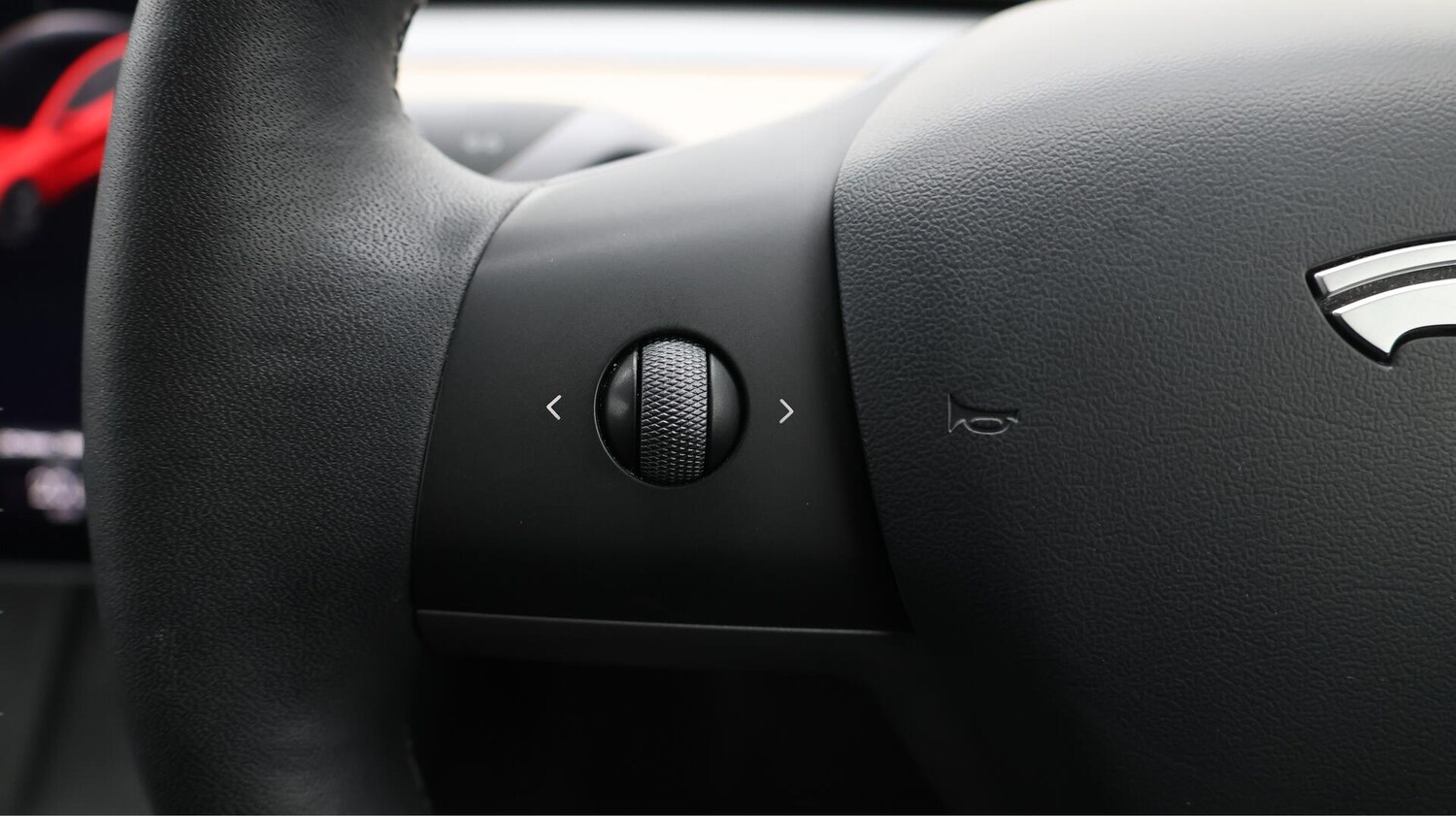 Used Tesla Model 3 2021 for sale - 76549869: Photo 25