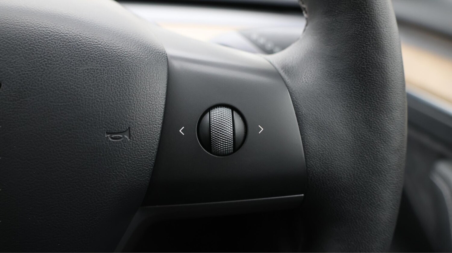 Used Tesla Model 3 2021 for sale - 76549869: Photo 26