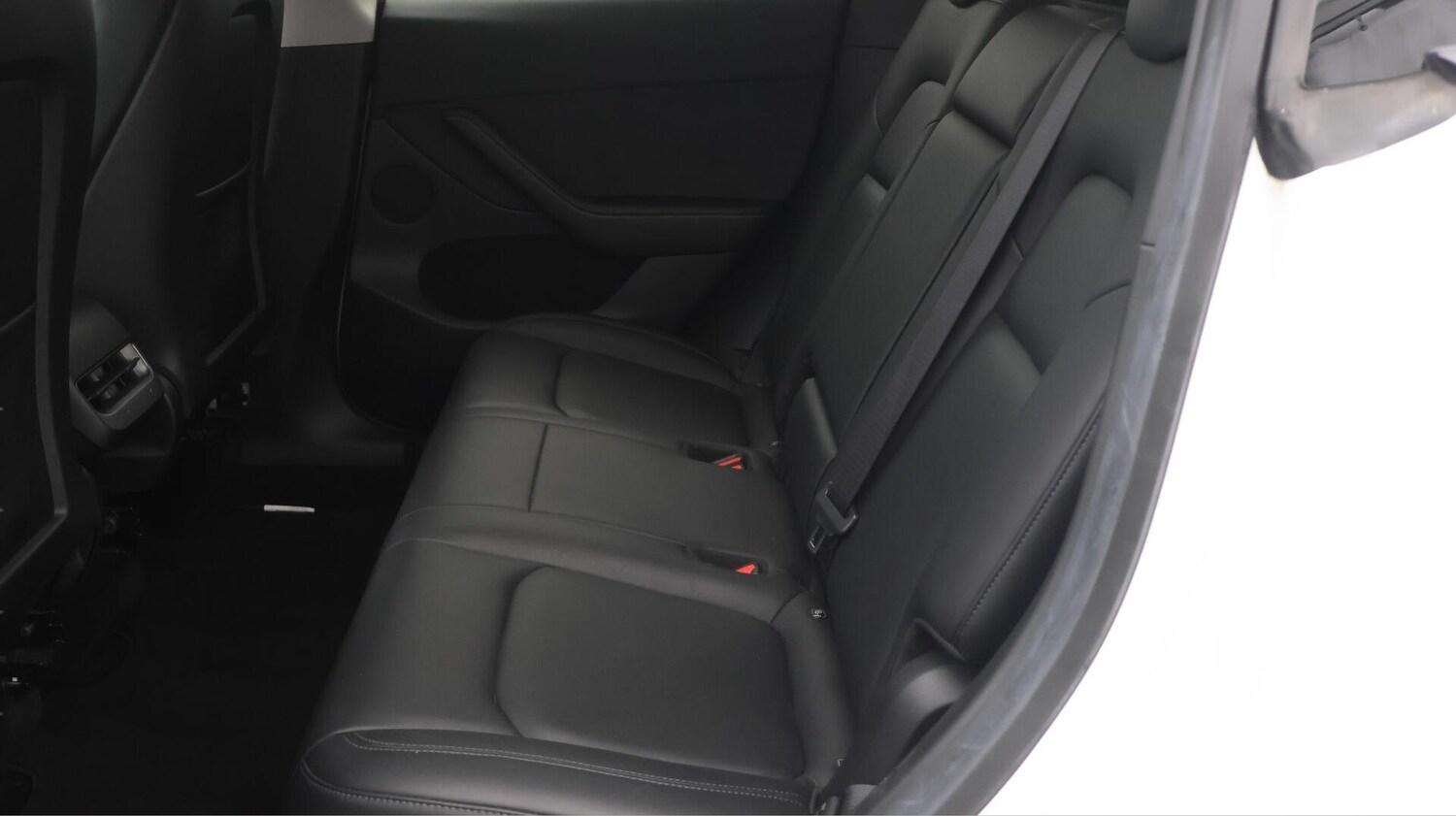 Used Tesla Model Y 2022 for sale - 76658601: Photo 17