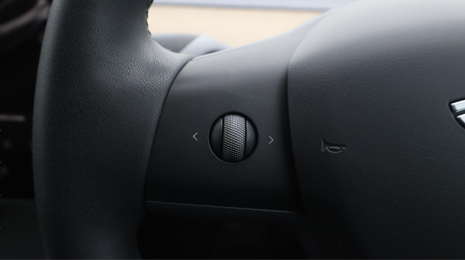 Used Tesla Model Y 2022 for sale - 76658601: Photo 24