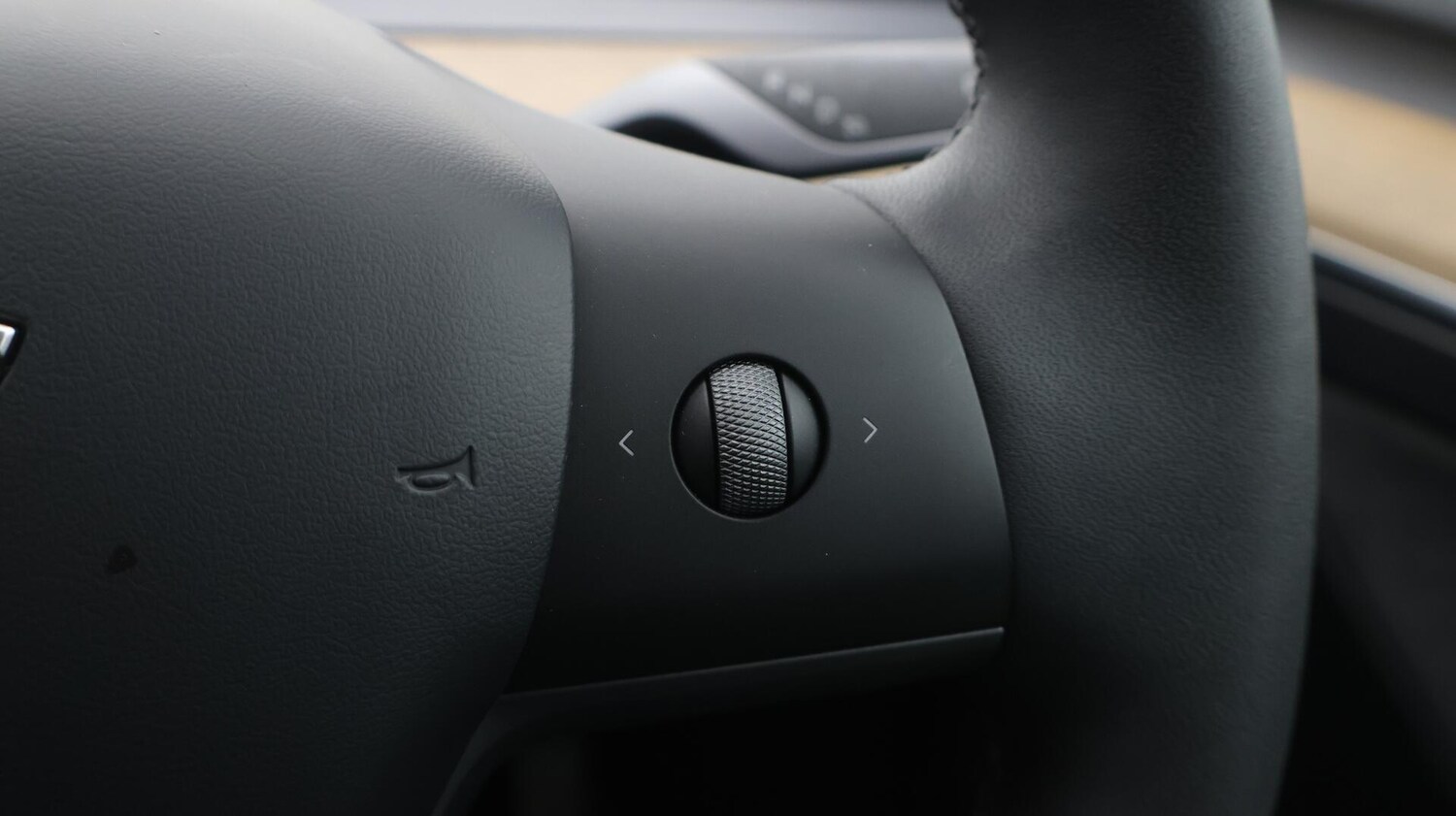 Used Tesla Model Y 2022 for sale - 76658601: Photo 25