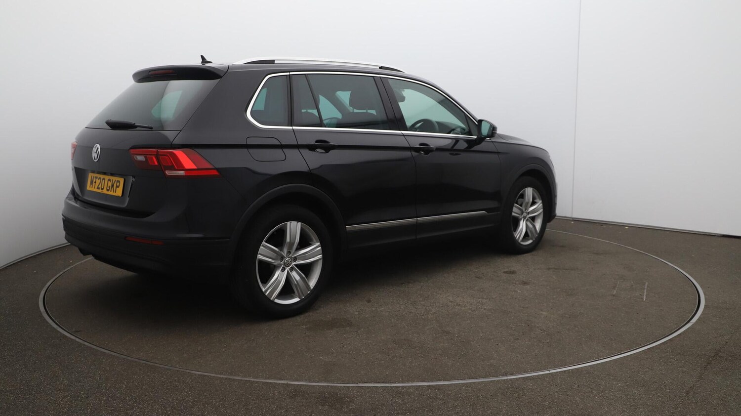 Used Volkswagen Tiguan 2020 for sale - 76084630: Photo 54