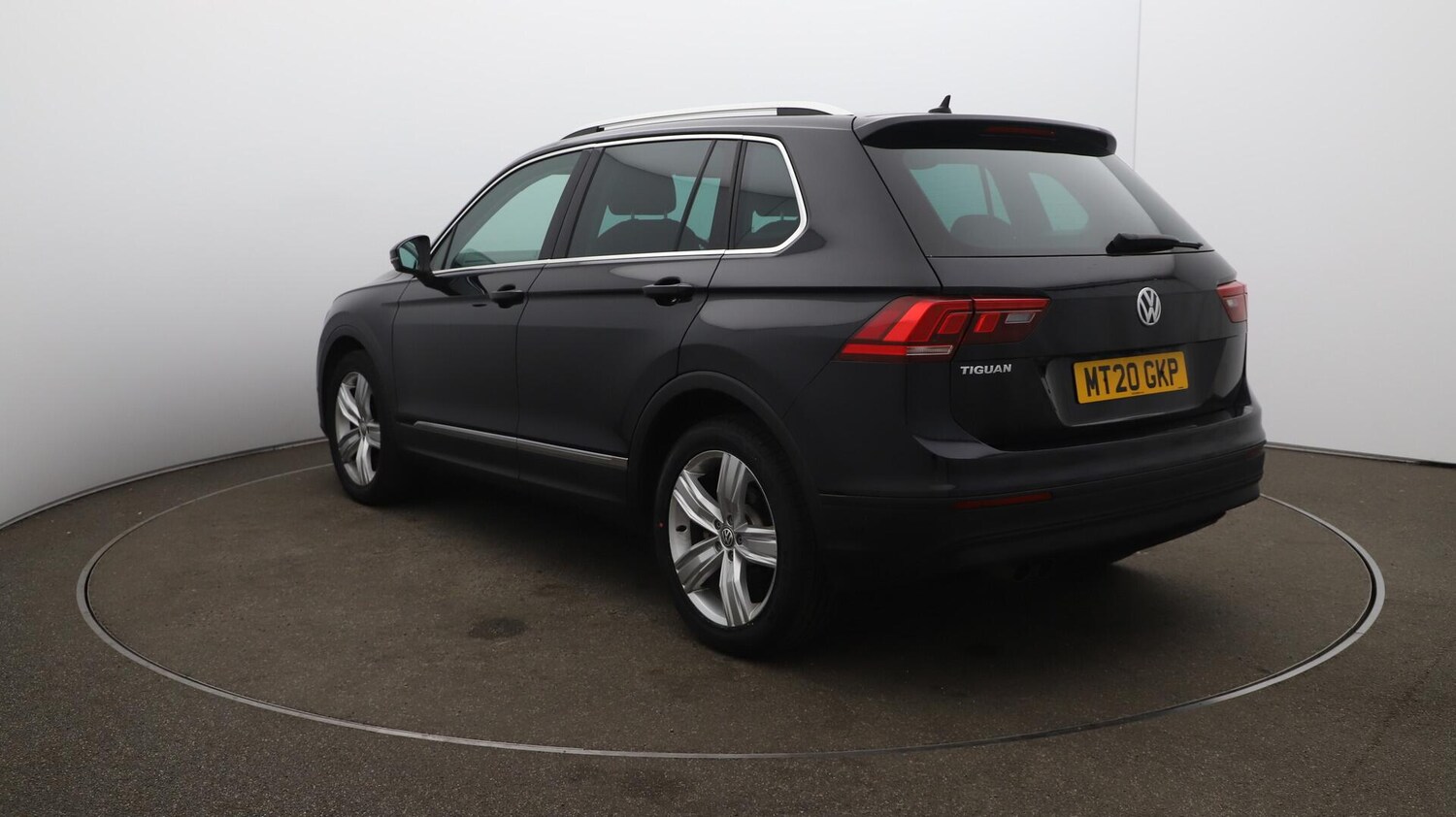 Used Volkswagen Tiguan 2020 for sale - 76084630: Photo 63