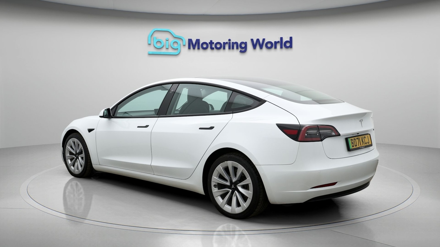 Used Tesla Model 3 2021 for sale - 77650423: Photo 5