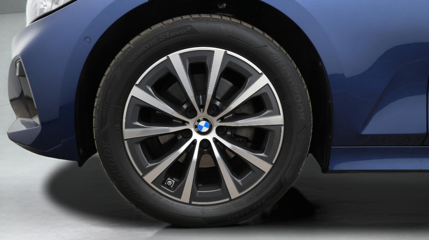 Used BMW 3 Series 2023 for sale - 76409604: Photo 19