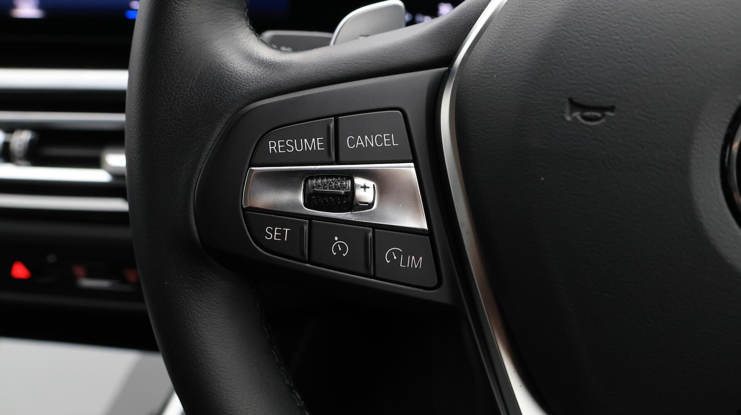 Used BMW 3 Series 2023 for sale - 76409604: Photo 24